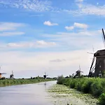B&B Lekkerkerk *